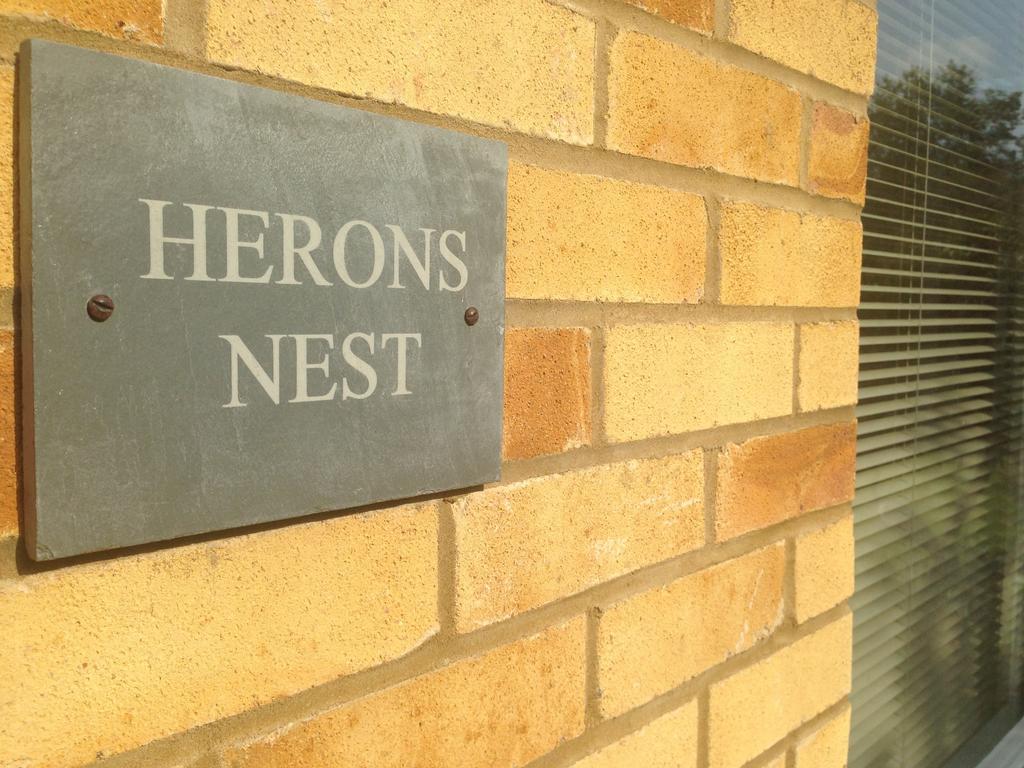 Herons Nest B&Bマーロー エクステリア 写真